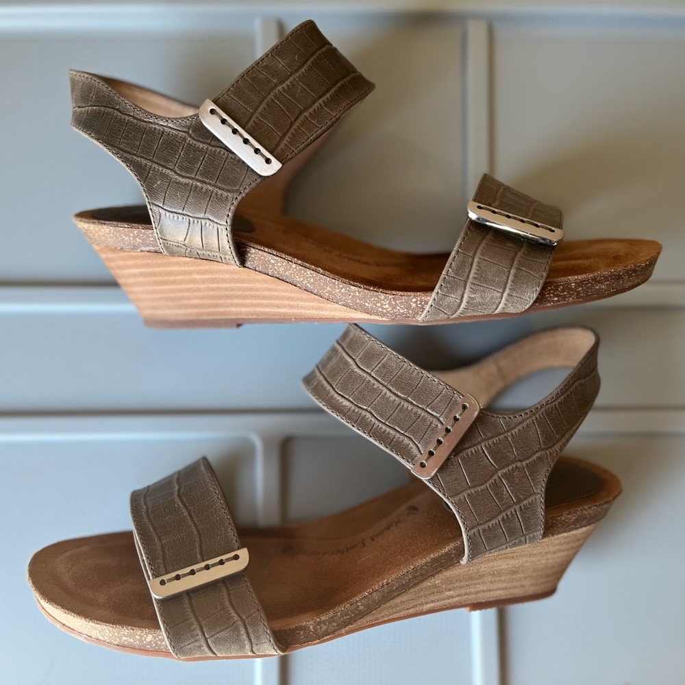Sofft 11wide Verdi heel